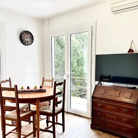 Joli T2 Dans Petite Résidence Calme Appartement Fréjus