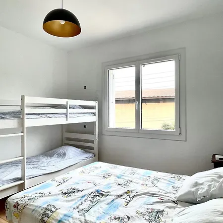 Appartement Joli T2 Dans Petite Résidence Calme Fréjus